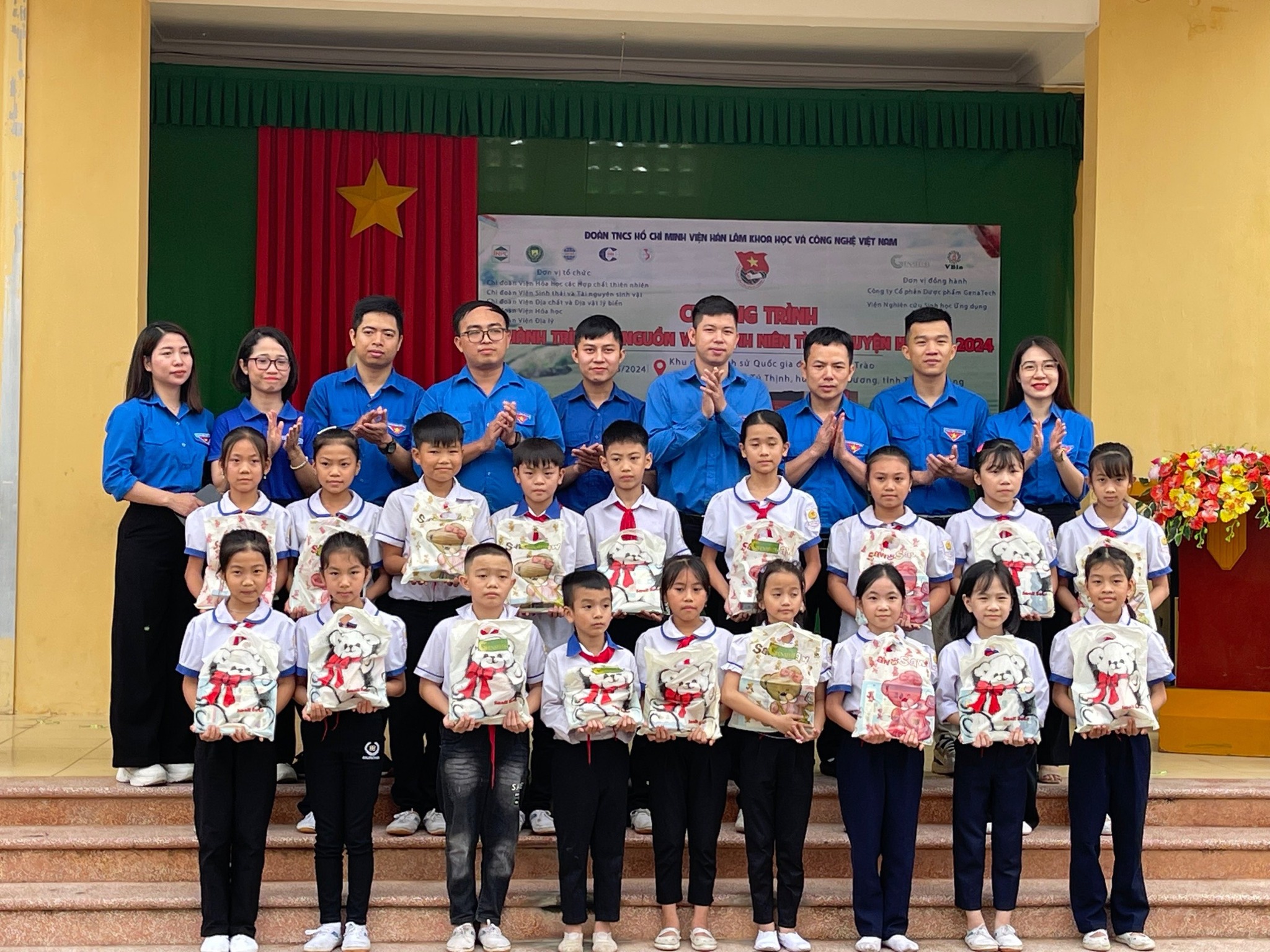 Đoàn thanh niên Viện Hàn lâm Khoa học và Công nghệ Việt Nam khởi động chiến dịch thanh niên tình nguyện hè 2024 - Hành trình tình nguyện