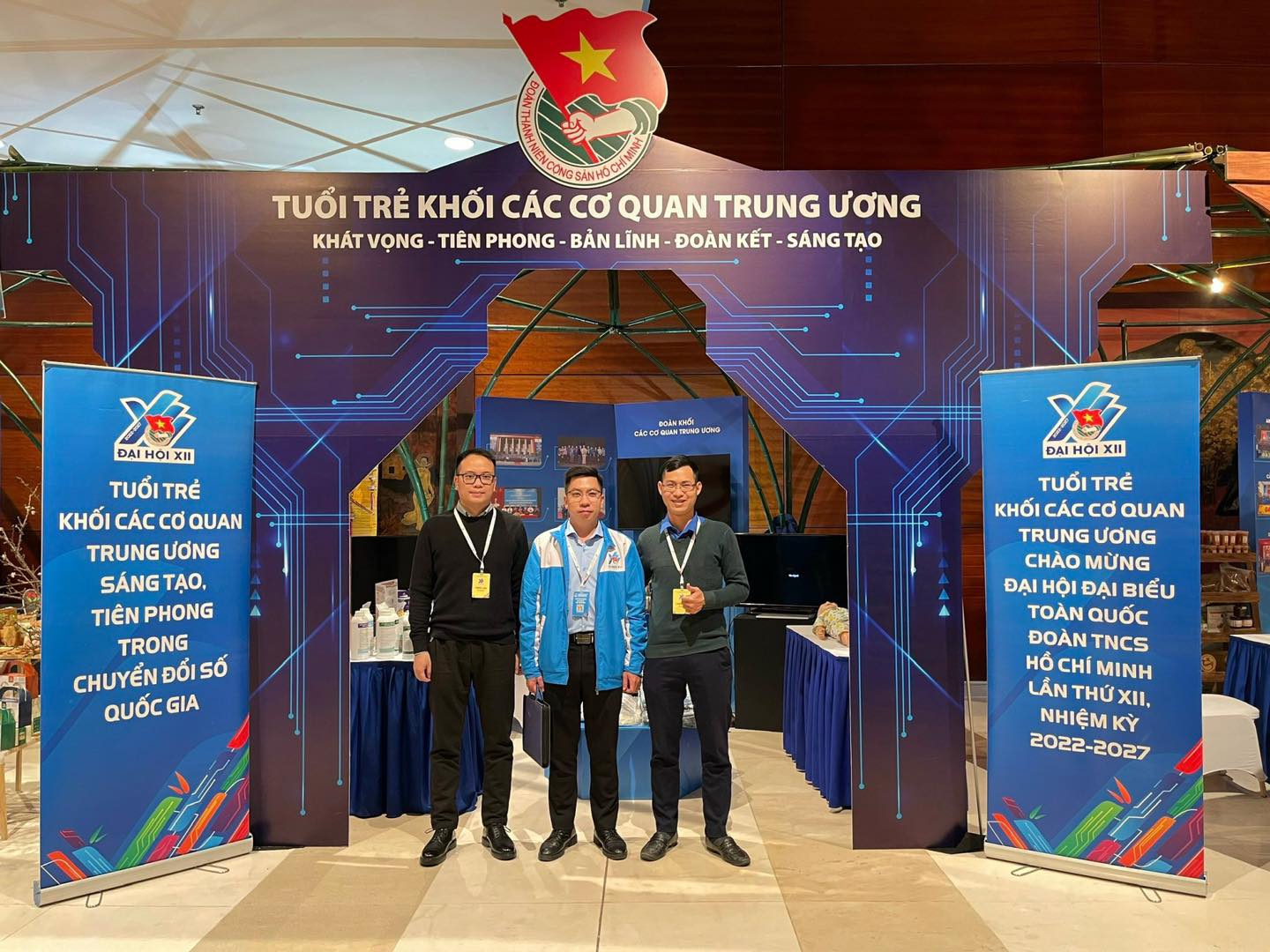 Đoàn TNCS Hồ Chí Minh Viện Hàn lâm KHCNVN tham dự Đại hội đại biểu toàn quốc Đoàn TNCS Hồ Chí Minh lần thứ XII, nhiệm kỳ 2022 - 2027