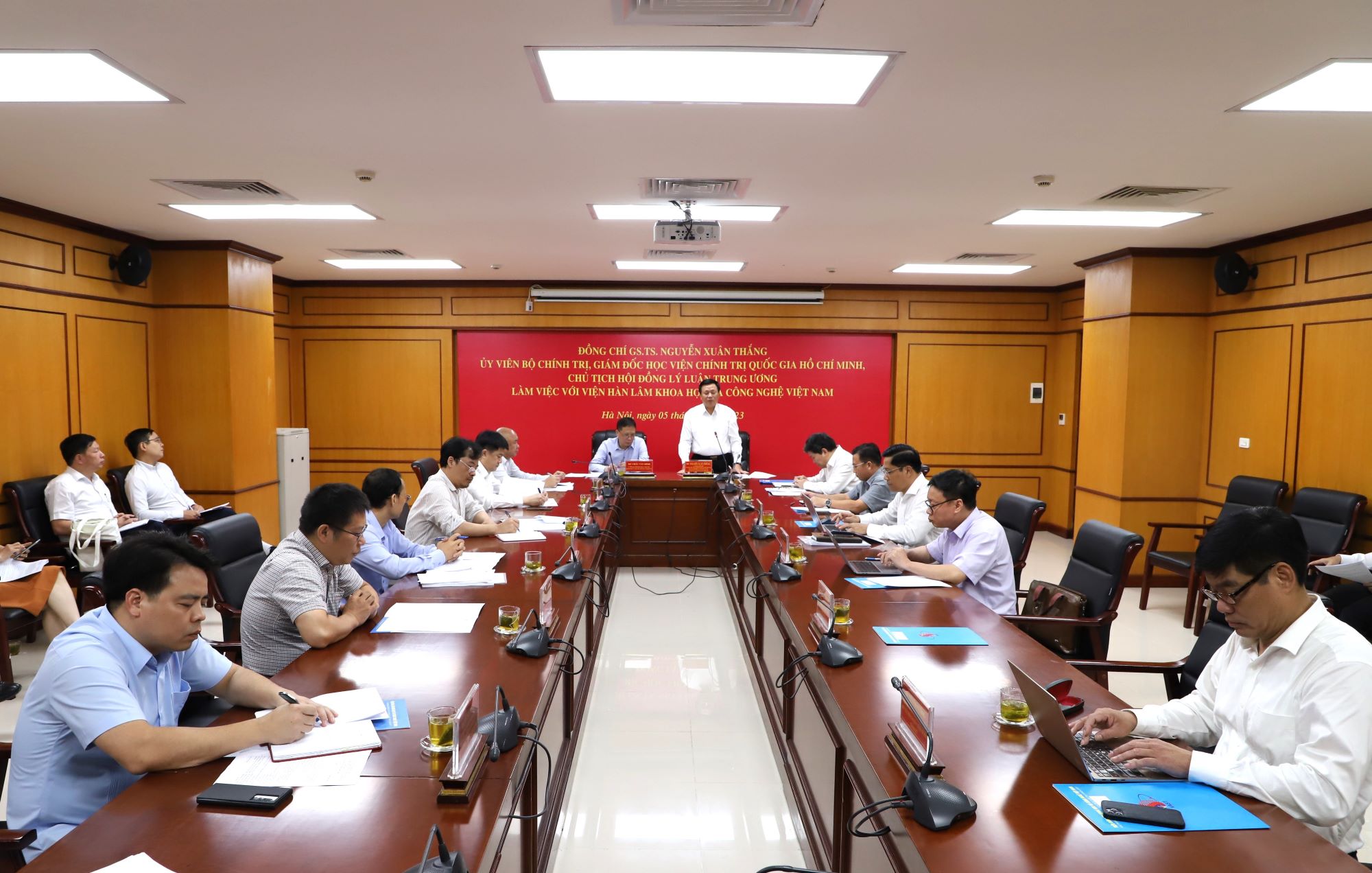 Hội nghị Triển khai Quyết định, Kế hoạch, Đề cương và thống nhất lịch làm việc của Đoàn Kiểm tra 886 của Bộ Chính trị đối với Đảng ủy Viện Hàn lâm Khoa học và Công nghệ Việt Nam